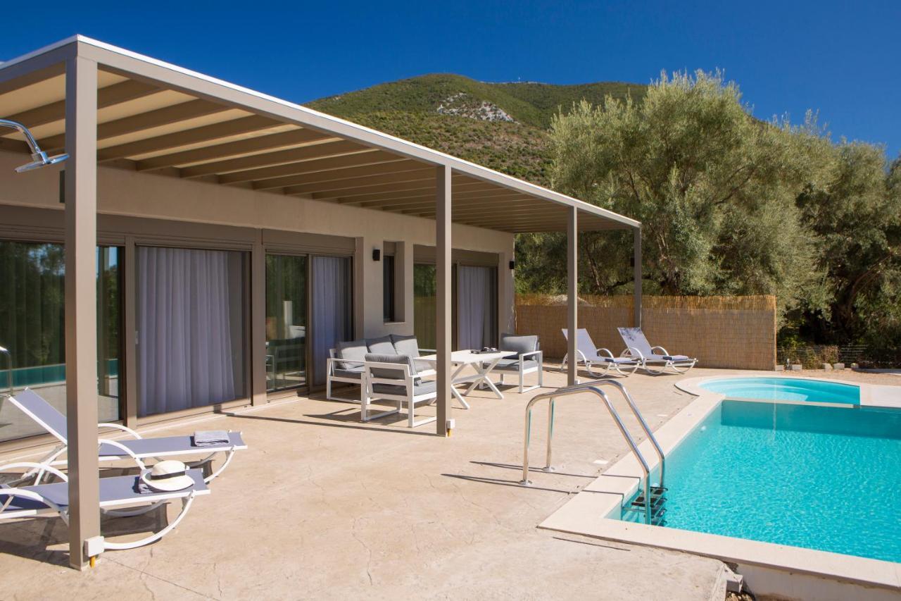 Averto Villas With Private Pool Nidrí Kültér fotó