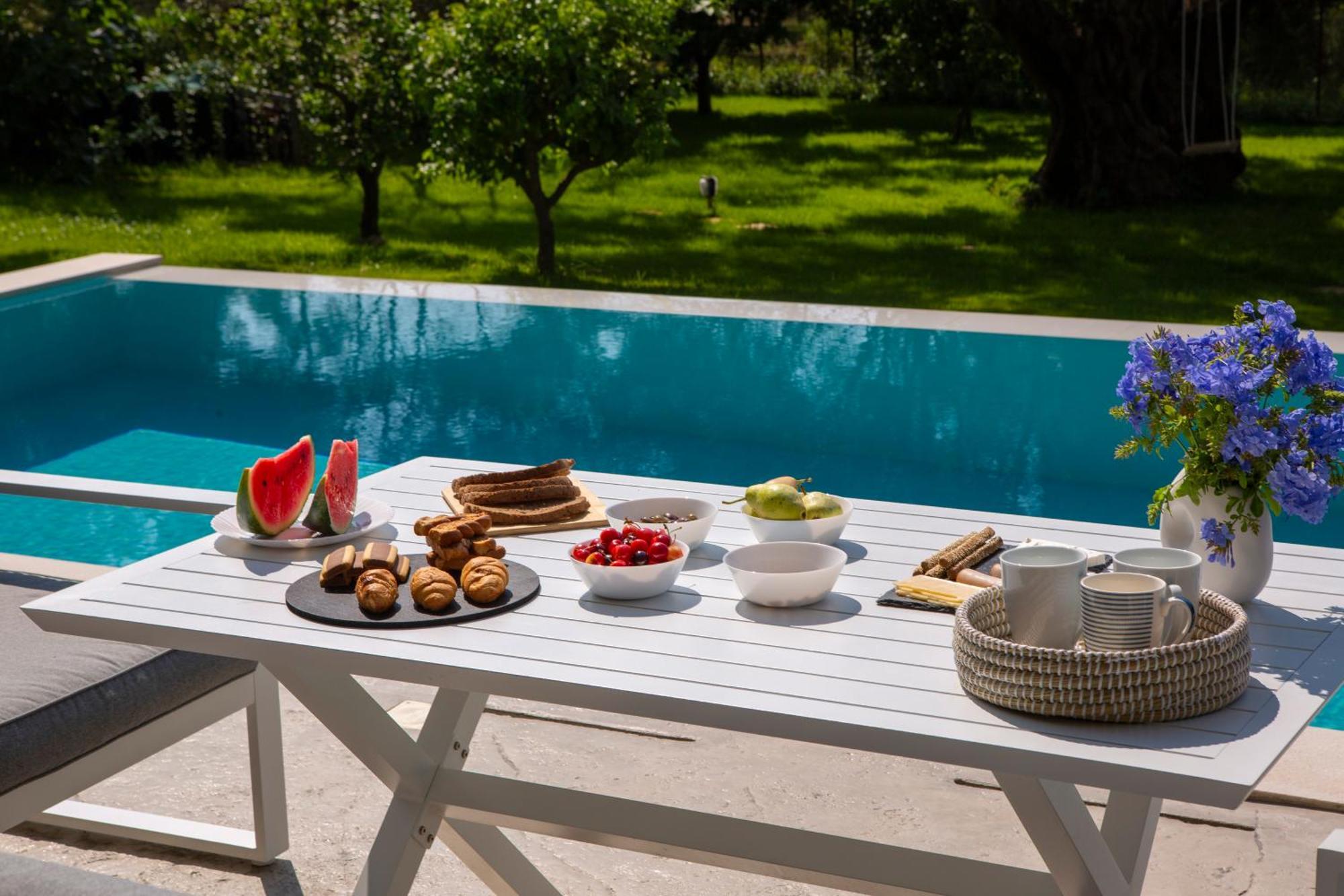 Averto Villas With Private Pool Nidrí Kültér fotó
